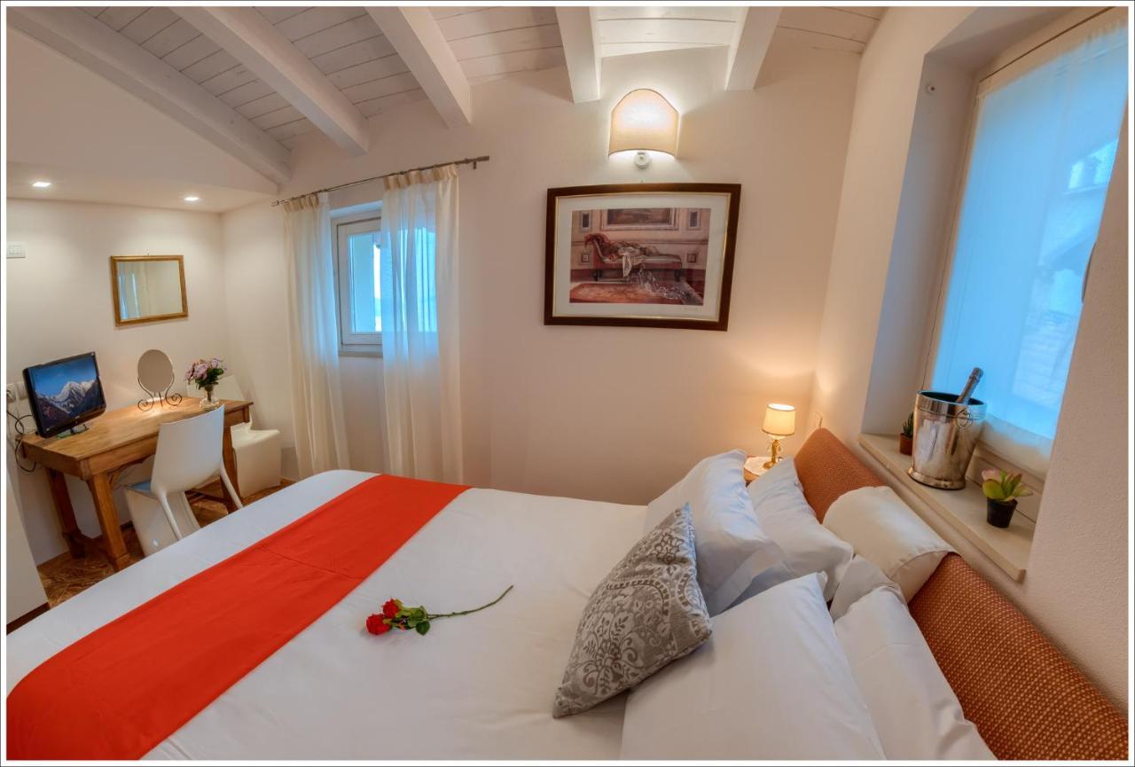 Villa Aquarius - Larihome A08 Vercana Εξωτερικό φωτογραφία